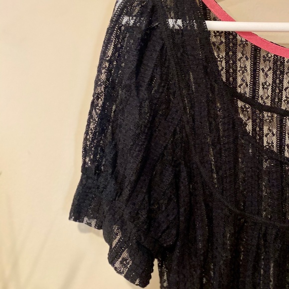 Ric Rac Lace Top - Picture 4 of 6